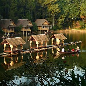 Kampung Sampireun Resort & Spa